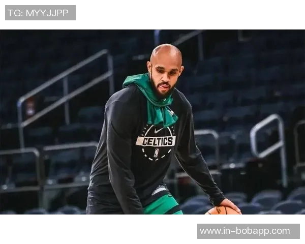 德里克怀特表现低迷12投仅3中三分球命中率不佳失误频繁