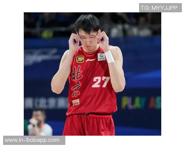 周琦状态平平表现不佳仅得9分10篮板3失误3犯规影响球队表现